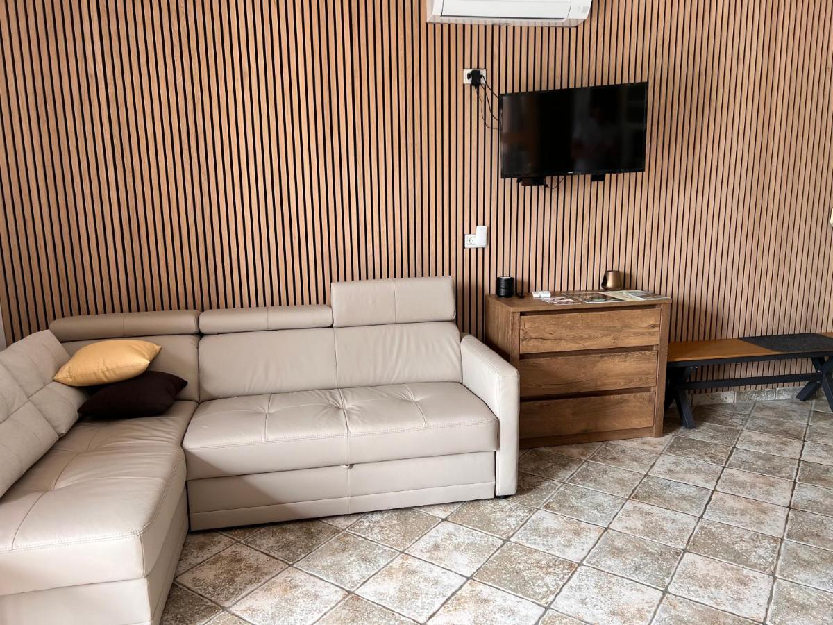 Apartment Spacious In Nature With Sauna! Postojna