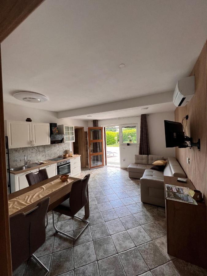 Spacious In Nature With Sauna! * Postojna